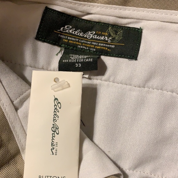 Men’s Eddie Bauer khaki shorts - Picture 3 of 3